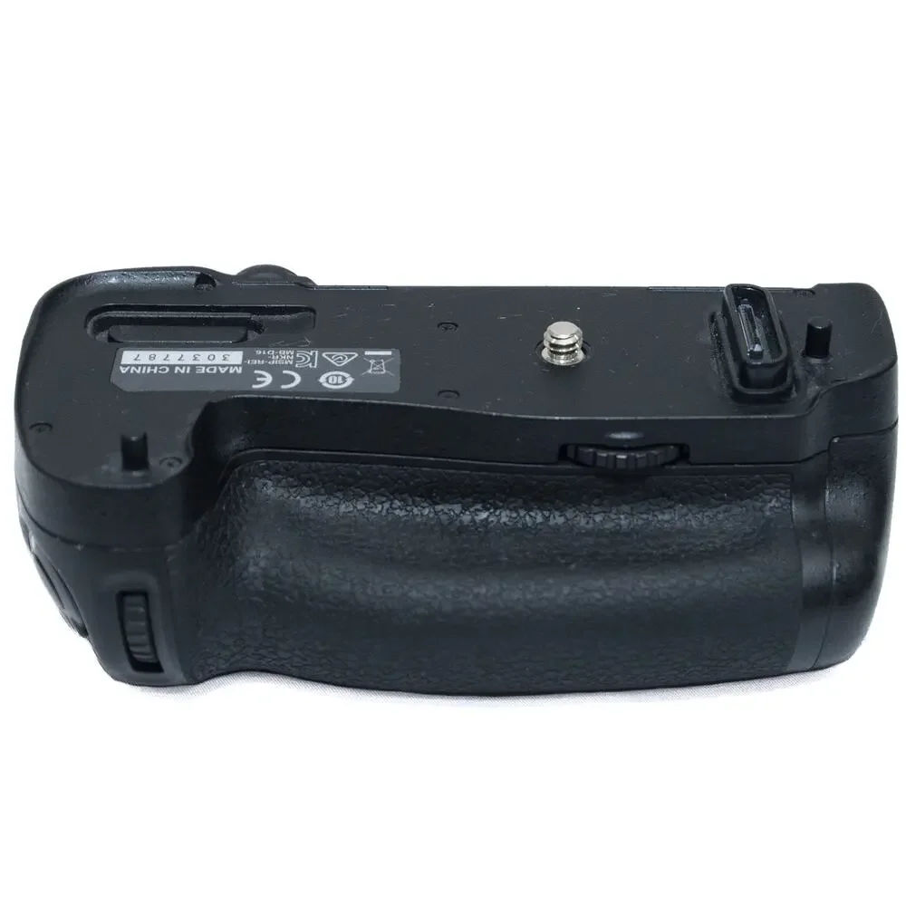 Nikon MB-16 Vertical Battery Grip for Nikon D750 DSLR Camera